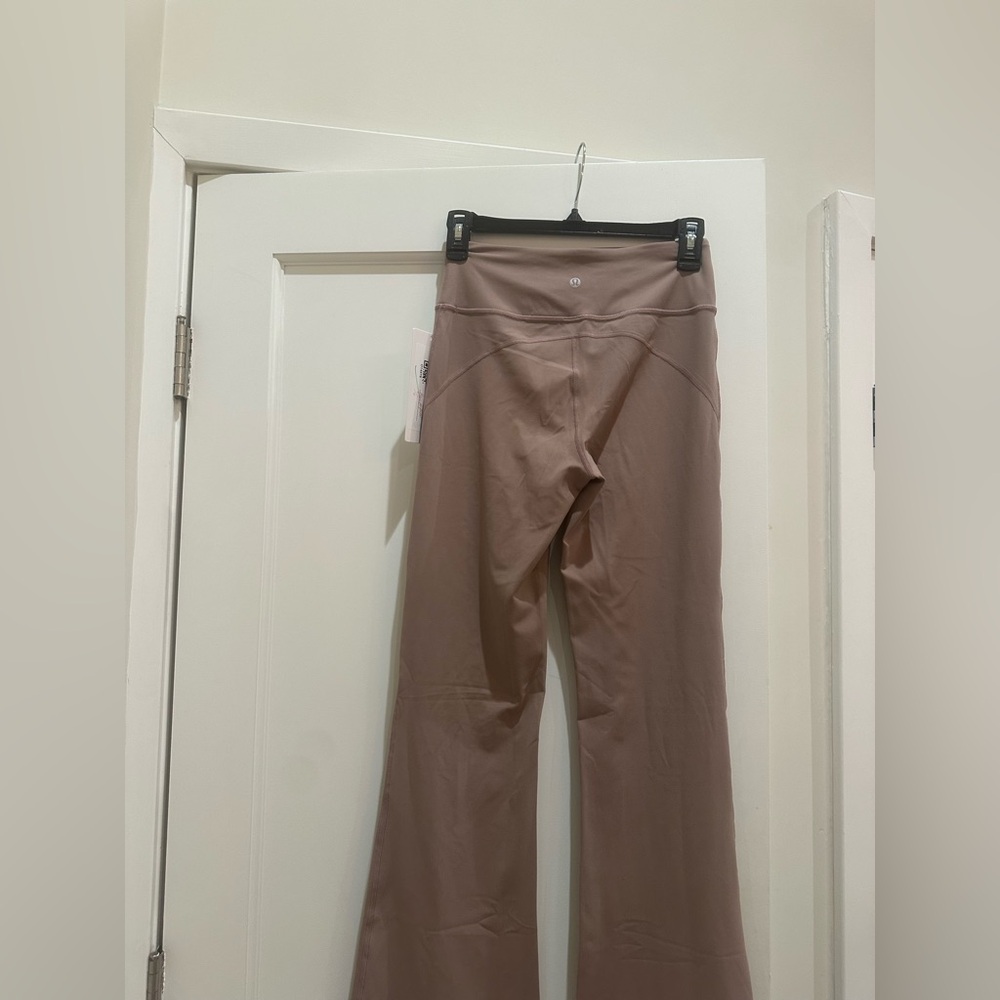 Lululemon Groove Nulu High-Rised Flare Pant Ashen Rose - Picture 4 of 7